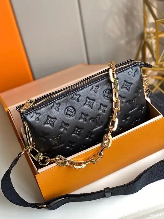LOUIS PM VUITTON COUSSIN 0617